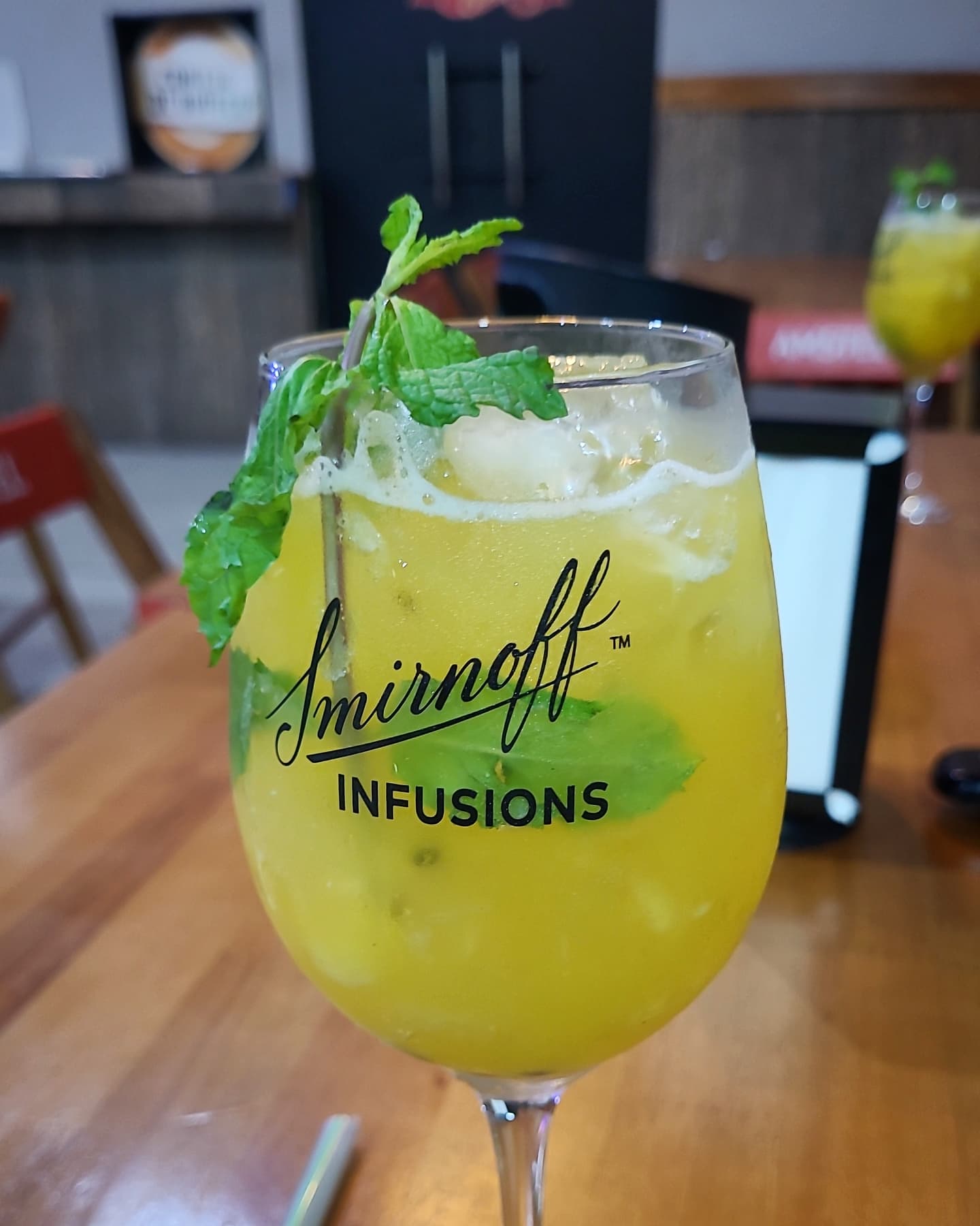 Drinks e infusões servidos no bar do Point